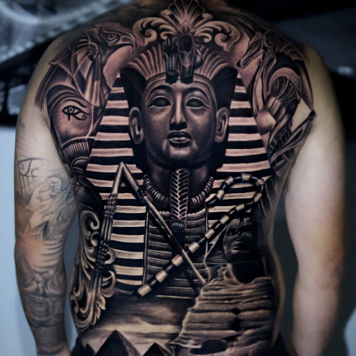 Wizz tattoo Bali